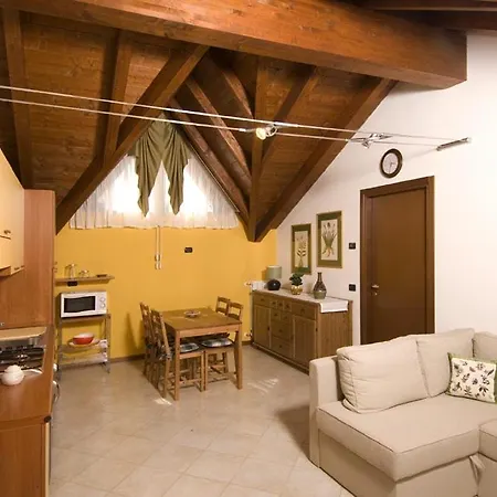 Anna Apartment